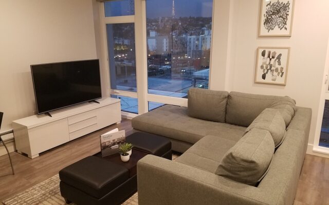 Domicile Suites at Mark on 8th