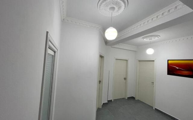 Apartment rent Elbasan city center 1