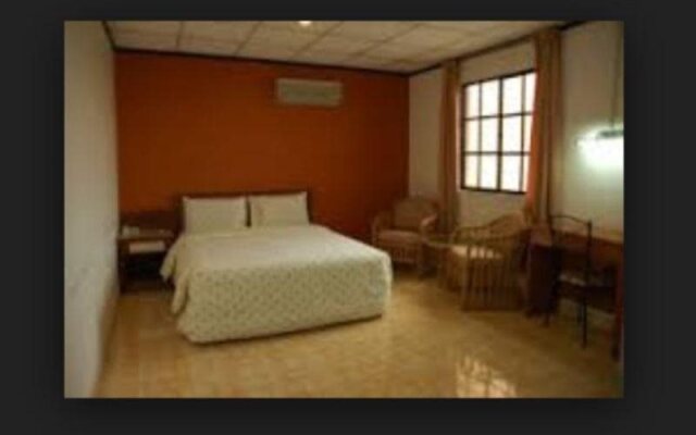 TS Hotel Taman Rinting