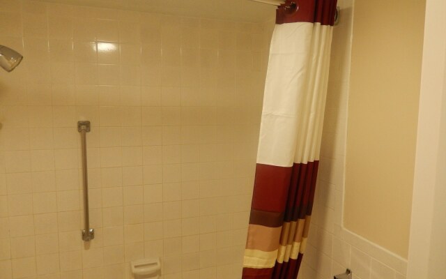 Red Roof Inn Ashtabula - Austinburg