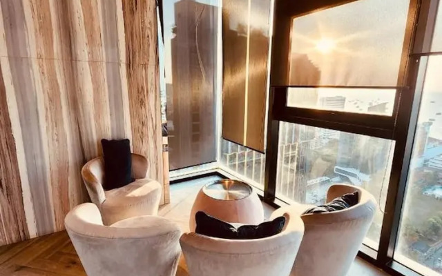 Best Pool With 360 View of Pattaya & Best Location