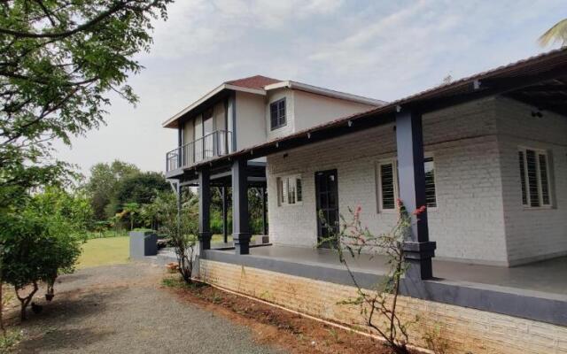 Shakuntala Farms - Rustic Farmstay with Modern Comforts