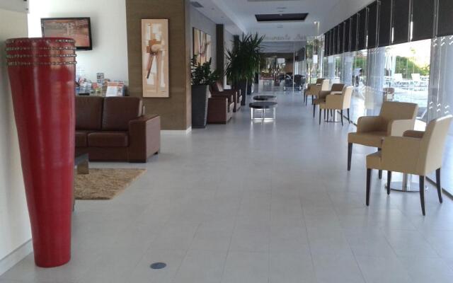 Areias Village Beach Suite Hotel