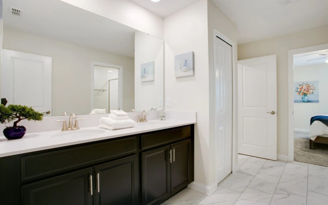 Bookmark Villa Story Lake 3