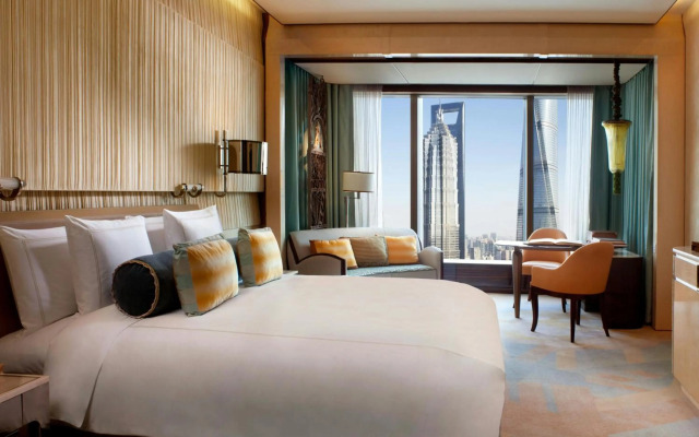 The Ritz-Carlton Shanghai, Pudong