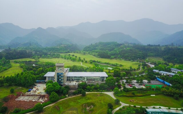 Qiandao Lake Country Club Resort