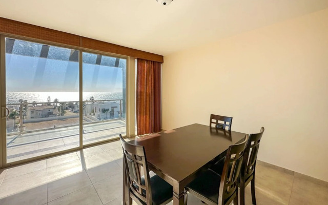 Poolside Family Retreat 2BR Condo