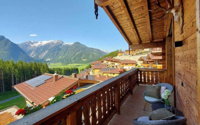 Splendid Chalet in Neukirchen near Wildkogel Ski Arena