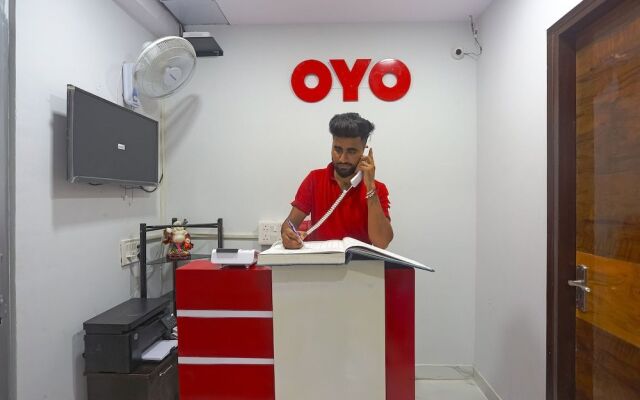 OYO 41215 Three Kings