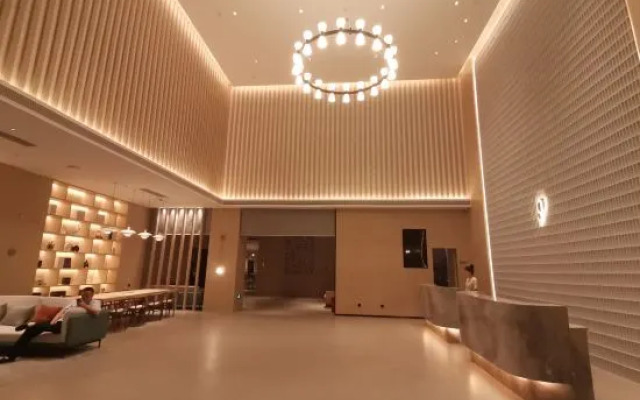 Country Inn &Changde First People's Hospital Branch