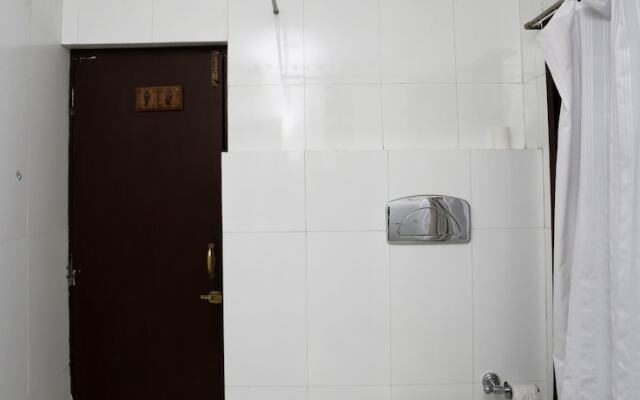 OYO 2700 Hotel Inder Prakash
