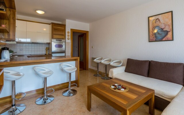 House Home Ivica