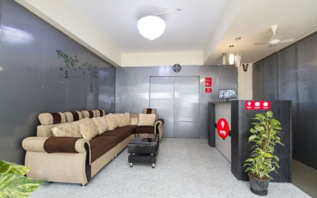 The Royal Nest By OYO Rooms
