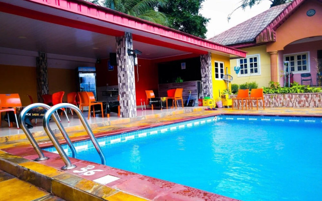 Beneville Hotel & Apartment