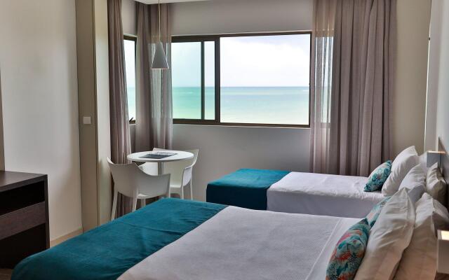Ritz Suítes Flat de Temporada beira mar