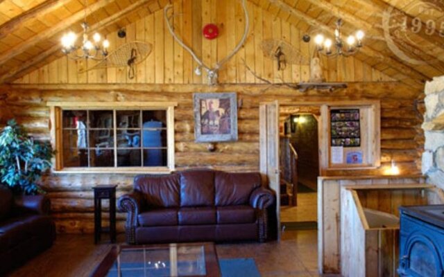 Lazy Bear Lodge