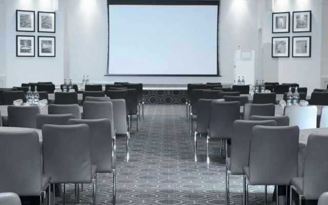Staverton Park Hotel & Golf Club