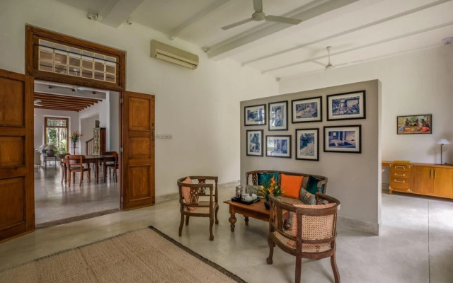 Luxurious 07 Bedroom Hilltop Villa With Private Gym