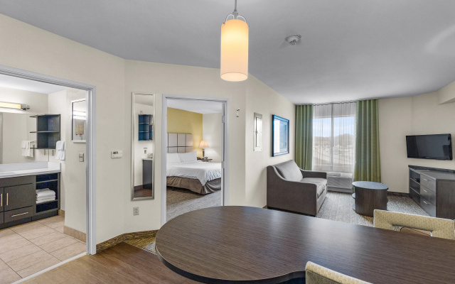 Candlewood Suites Erie by IHG