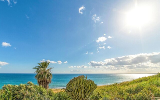 Beautiful Home in Mascali With Wifi and 1 Bedrooms