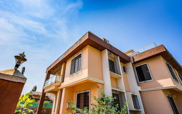 OYO Home 22027 Graceful 3BHK
