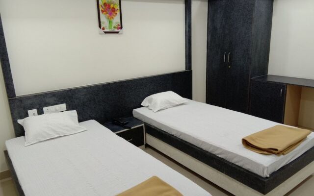 Hotel Karavali Residency