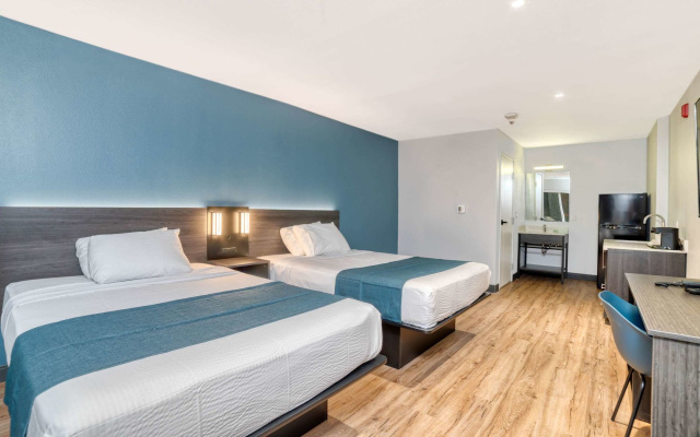 Studio 6 Suites – Stockton, CA – Waterfront