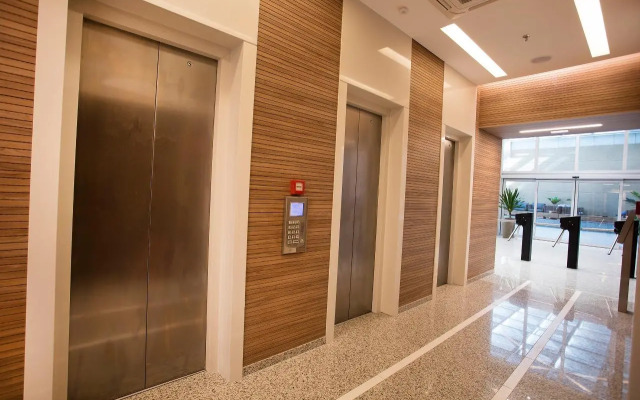 Summit Hotel Monaco