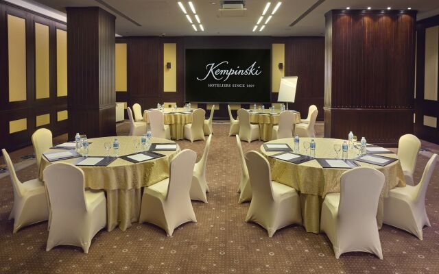 Royal Maxim Palace Kempinski Cairo