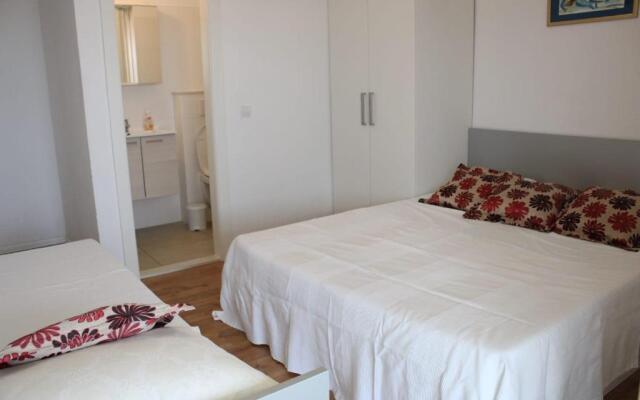 Superior 4 rooms 4 bathrooms apt