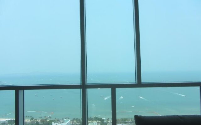 Centric Sea Pattaya Condo by Pattaya Lettings