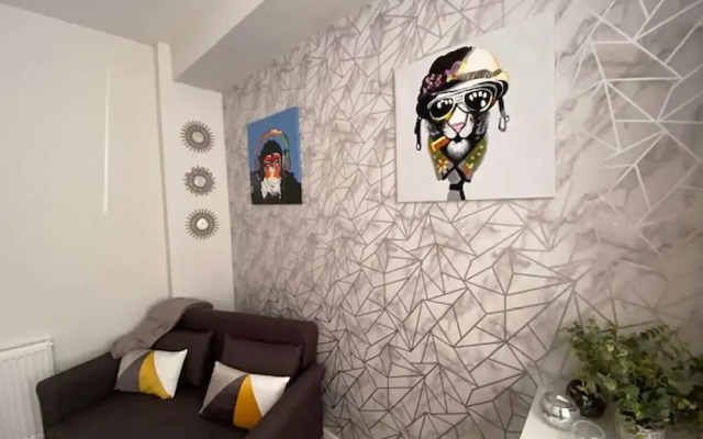 Townhouse @ 110 Etruria Vale Road Stoke