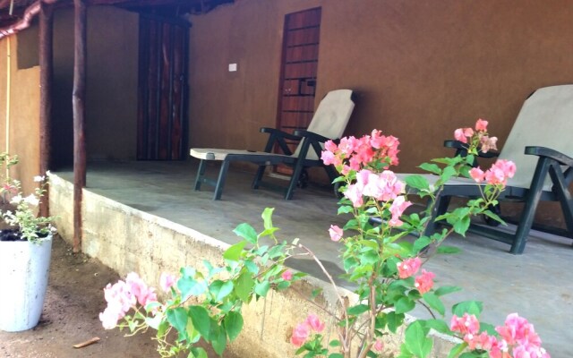 Mereiyans Village Hotel