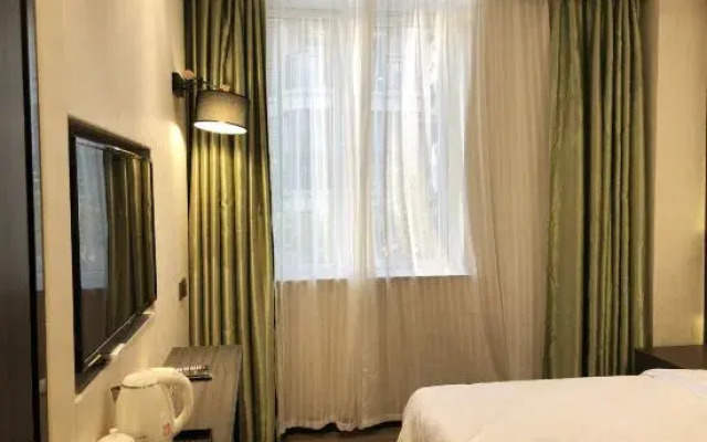 Zheli Fashionable Hotel