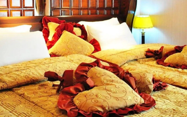 Jad Hotel Suites