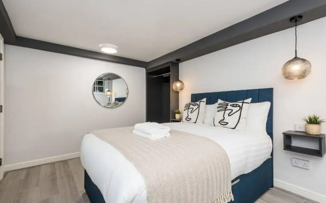 Host Apartments Seel St Townhouse Apt I