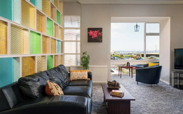 Torland Seafront Hotel