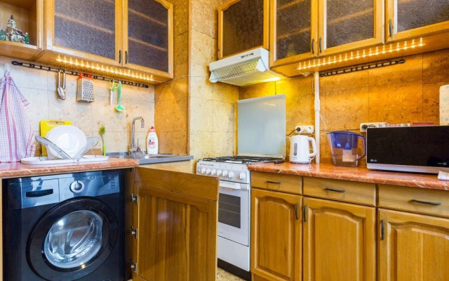 Ulitsa Pskovskaya 9 Apartments