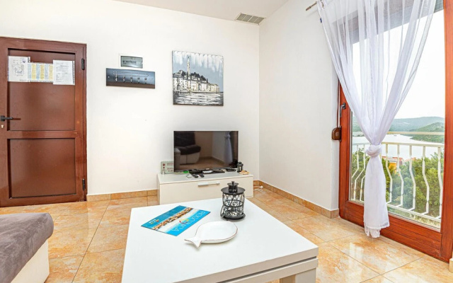 Stunning Apartment in Rogoznica With Wifi and 1 Bedrooms