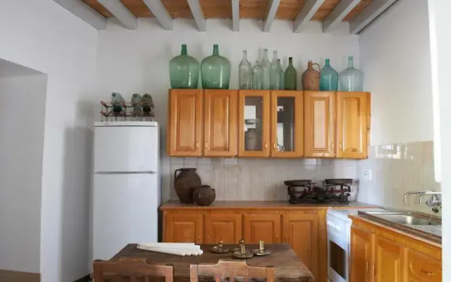 Polytimo Rural House