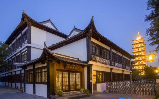 Yangzhou Slender West Lake Fuhui Jingshe Hotel