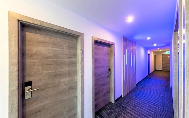Hotel Business Bay das ehemalige Staycation Hotel