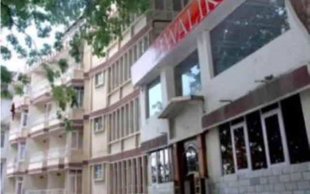 Hotel Shiwalik Regency