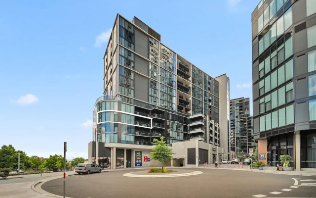Sleek 2-bed Apartment With Rooftop Garden Access — 2-star hotel in Belconnen