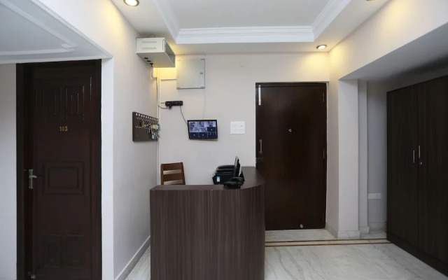 Oyo 19855 B S Guest House