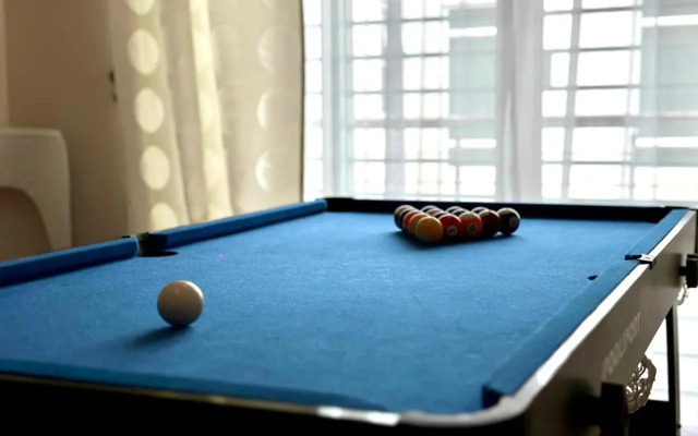 BNB Casa Grande at Rawang - spacious, 15 pax and WiFi