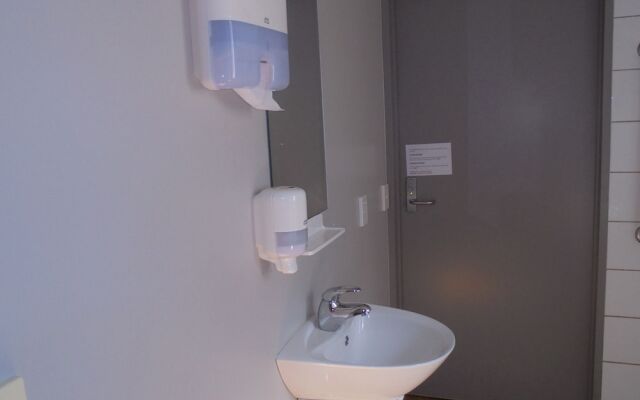 Utopian Motel Taupo - Hostel