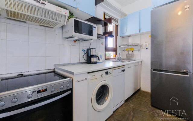 Pine Forest & Sea Retreat - 2 bedroom Apartment