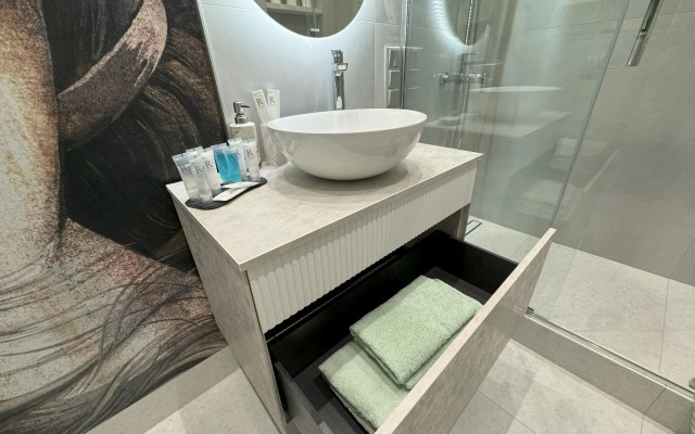 Апартаменты ZEMLAND RIVIERA (ЗИМЛЕНД РИВЬЕРА) на улице Гагарина