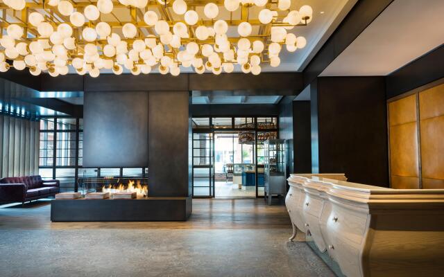 Kimpton Journeyman Hotel by IHG